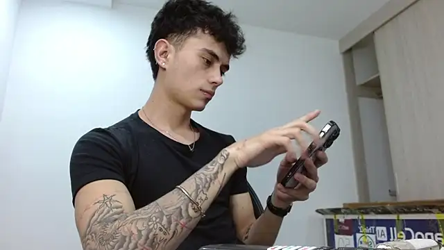 jaico santos online show from April 6, 2026, 11:38 pm