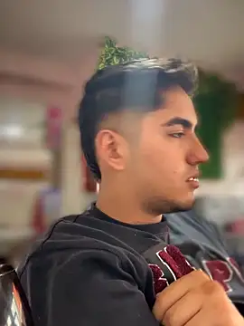 Snapshot of tomy_hot20 chatting on October 6, 2025, 7:55 pm tomy hot20 online show from October 6, 2025, 7:55 pm