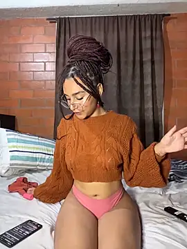 Snapshot of aurora_2007 chatting on October 19, 2025, 2:45 am aurora 2007 online show from October 19, 2025, 2:45 am