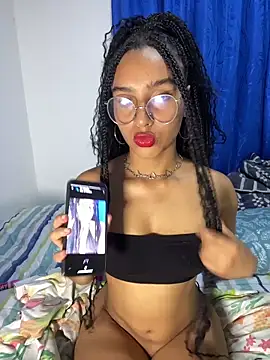 Snapshot of aurora_2007 chatting on November 16, 2025, 12:49 am aurora 2007 online show from November 16, 2025, 12:49 am