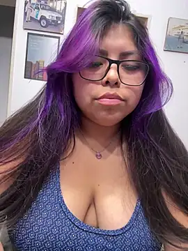 Lunarebelde online show from December 2, 2025, 3:01 am