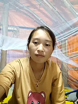 Qumdan online show from September 23, 2025, 2:20 pm