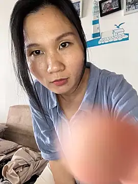 wen78759 online show from March 26, 2026, 7:47 am