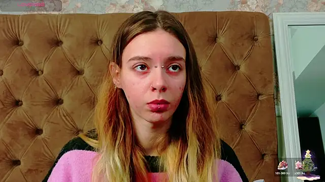 CoraVex online show from December 23, 2025, 5:05 am