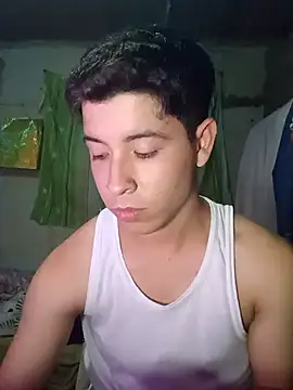 Max Valenzue online show from September 17, 2025, 6:04 am