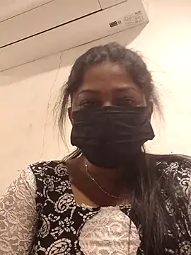 TAMIL AMMUKUTTYY online show from December 22, 2025, 6:27 pm