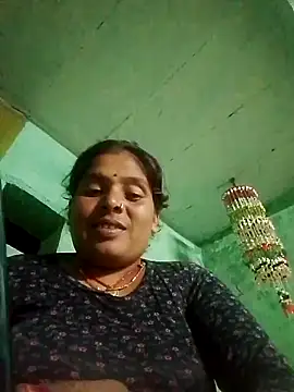 Snapshot of Sona7070 chatting on October 1, 2025, 3:51 pm Sona7070 online show from October 1, 2025, 3:51 pm