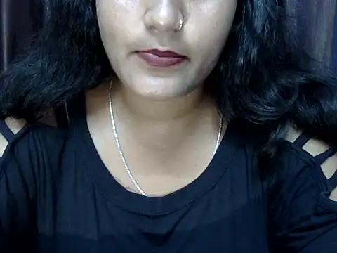 Snapshot of SURBHI_98 chatting on September 22, 2025, 6:48 am SURBHI 98 online show from September 22, 2025, 6:48 am