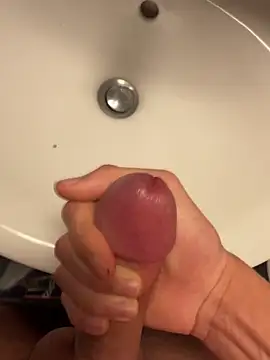 Albino1122 online show from February 17, 2026, 12:12 pm