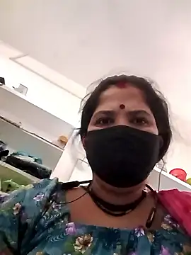 Snapshot of Hott_locky chatting on June 12, 2026, 10:03 am Hott locky online show from June 12, 2026, 10:03 am