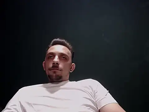 guesswhatbitch online show from September 28, 2025, 7:41 pm