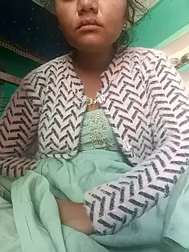 Hot Shredha online show from November 28, 2025, 4:26 am