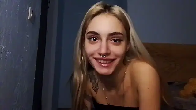 lesyawhite online show from November 23, 2025, 3:34 pm