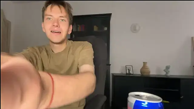 Mark Voyan online show from September 18, 2025, 11:23 am