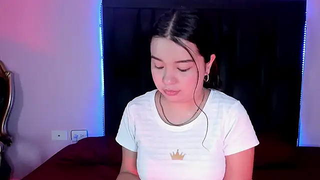 Snapshot of LunaWiill_ chatting on November 7, 2025, 12:38 pm LunaWiill online show from November 7, 2025, 12:38 pm