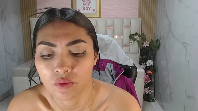 Snapshot of lissandra_s chatting on November 29, 2025, 9:34 am lissandra s online show from November 29, 2025, 9:34 am