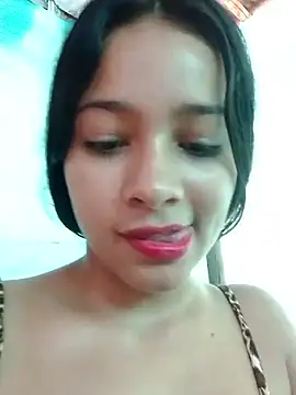 Snapshot of HOT_MOM34 chatting on September 25, 2025, 2:21 pm HOT MOM34 online show from September 25, 2025, 2:21 pm