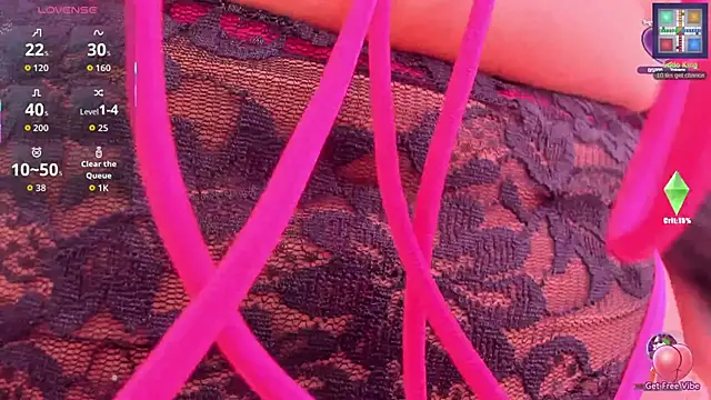 CatalinaBel online show from October 18, 2025, 6:19 pm