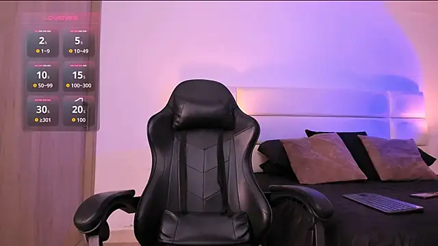 AllexJacob online show from November 14, 2025, 1:32 pm