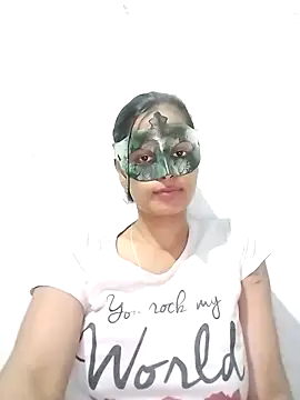 Snapshot of ms-naina chatting on April 25, 2026, 4:59 pm ms-naina online show from April 25, 2026, 4:59 pm
