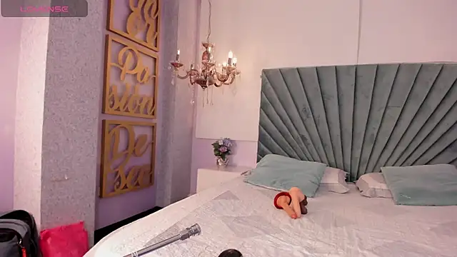 Snapshot of Elii_cartter chatting on September 25, 2025, 9:51 pm Elii cartter online show from September 25, 2025, 9:51 pm