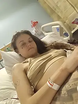 cicithtbitch online show from October 27, 2025, 3:21 am