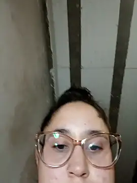 linameii online show from September 19, 2025, 7:58 pm