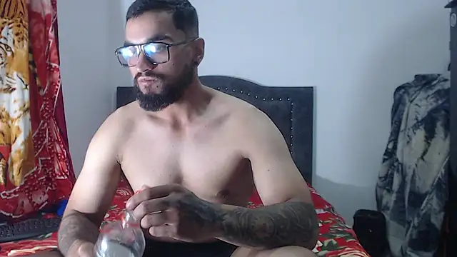 Chrys harris77 online show from February 15, 2026, 12:51 am