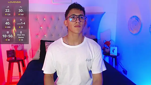 SalvadorFit online show from November 16, 2025, 8:25 pm