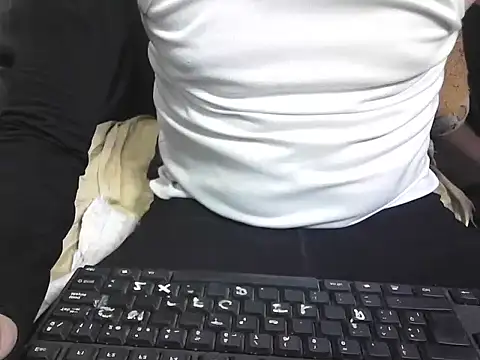 smoky29dirty online show from October 2, 2025, 4:36 pm