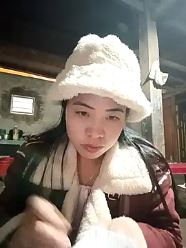 tulipsexy online show from November 21, 2025, 1:04 am