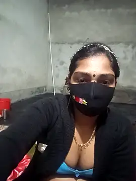 Snapshot of Cute_Couple59 chatting on February 1, 2026, 9:46 pm Cute Couple59 online show from February 1, 2026, 9:46 pm