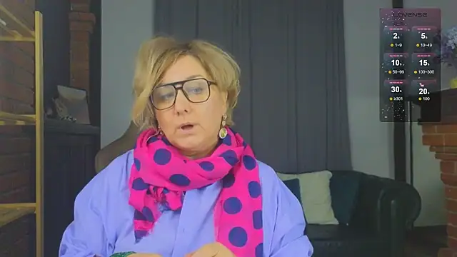 Marta Wils online show from December 3, 2025, 4:09 am