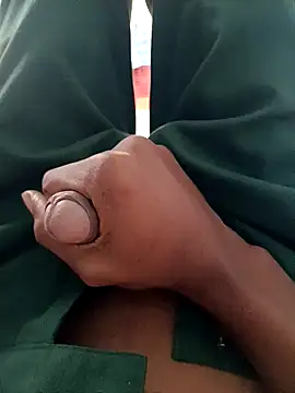 Swati335 online show from December 22, 2025, 9:06 am