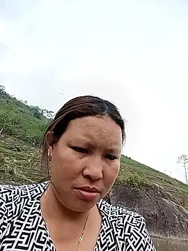 callistra online show from April 2, 2026, 5:49 am