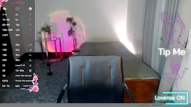 Divine Goddesss online show from October 17, 2025, 4:26 am