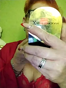 Alissa55552111 online show from November 18, 2025, 8:02 pm