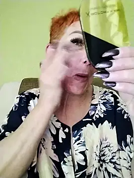 Snapshot of Alissa55552111 chatting on June 4, 2026, 6:41 am Alissa55552111 online show from June 4, 2026, 6:41 am
