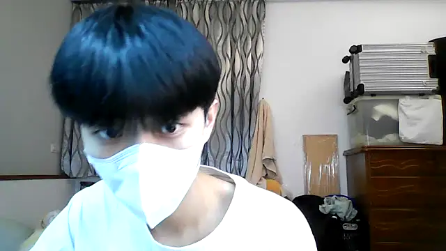 kai101010 online show from July 31, 2026, 3:33 pm