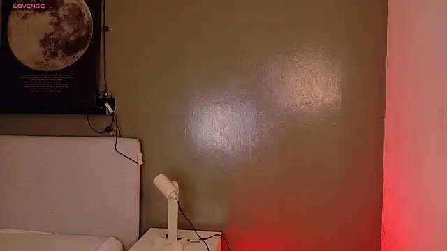 Snapshot of KeendraFox_ chatting on November 17, 2025, 10:21 am KeendraFox online show from November 17, 2025, 10:21 am