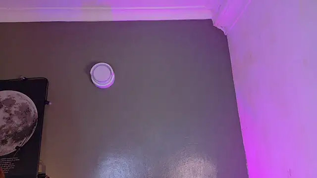 Snapshot of KeendraFox_ chatting on December 2, 2025, 11:26 am KeendraFox online show from December 2, 2025, 11:26 am