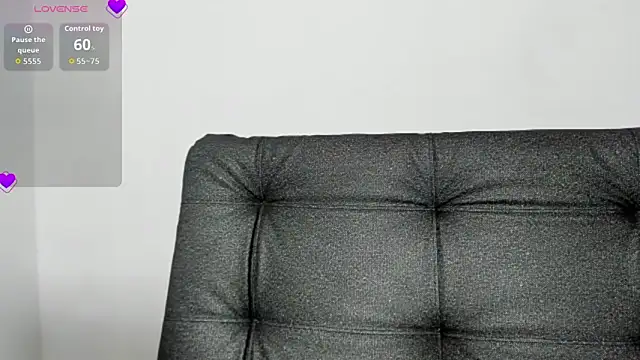 Cherrysweetyx online show from March 17, 2026, 12:19 pm