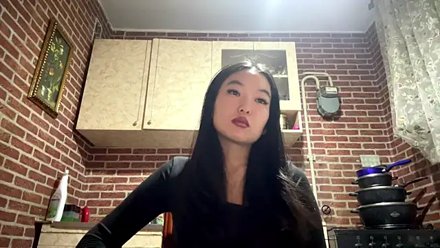 Snapshot of EmmaLeexth chatting on January 15, 2026, 3:27 pm EmmaLeexth online show from January 15, 2026, 3:27 pm