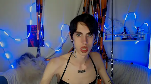 AlexNaughty14 online show from November 3, 2025, 10:16 am