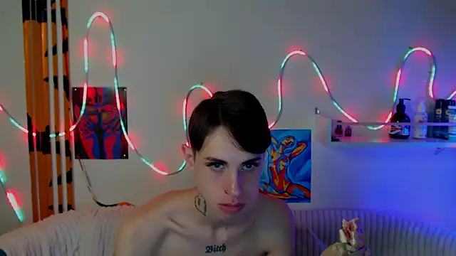 AlexNaughty14 online show from November 22, 2025, 12:48 pm