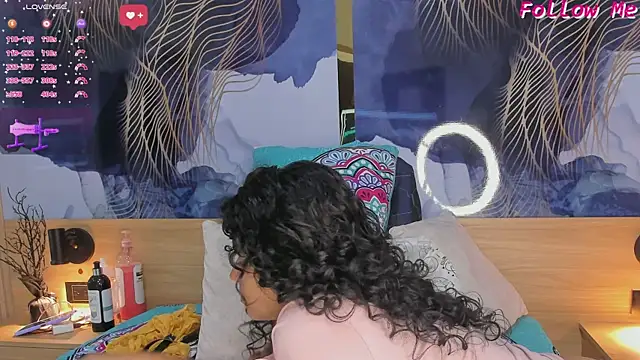 Snapshot of Anabacker01 chatting on October 4, 2025, 7:23 pm Anabacker01 online show from October 4, 2025, 7:23 pm