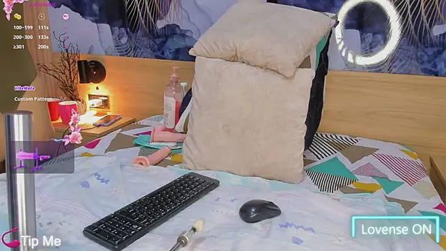 Snapshot of Anabacker01 chatting on October 18, 2025, 7:47 pm Anabacker01 online show from October 18, 2025, 7:47 pm