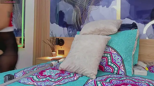 Snapshot of Anabacker01 chatting on December 3, 2025, 7:23 pm Anabacker01 online show from December 3, 2025, 7:23 pm