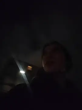 laradoom online show from November 7, 2025, 5:18 am