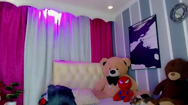 Julia Bulette1 online show from February 28, 2026, 1:06 am